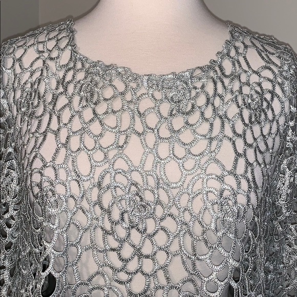 GRACIA Blouse - Picture 2 of 5